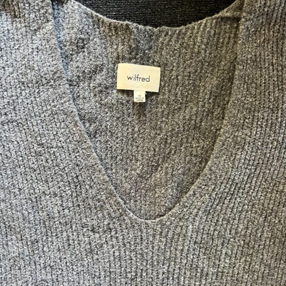 Wilfred Deep V Sweater Dress - Picture 2 of 3